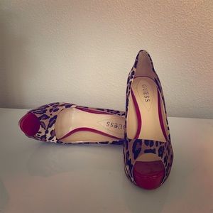 Cheetah Print Red WG Patches2 Pump Size 7.5
